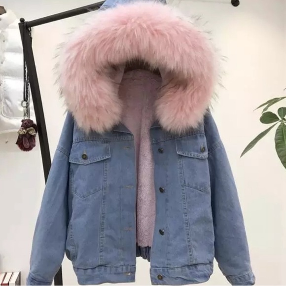 ✨MORE SIZES✨ Pink Faux Fur Trimmed Jean Jacket - Picture 8 of 14